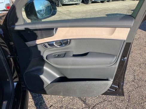 New 2026 Volvo XC90 B5 Plus w/ Protection Package image 13