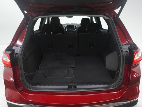 Used 2018 Chevrolet Equinox LT w/ Sun & Infotainment Package image 18