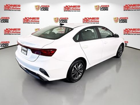 Used 2023 Kia Forte LXS FWD image 15
