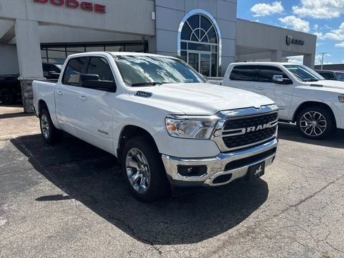 Used 2022 RAM 1500 Big Horn AWD/4WD image 3