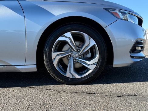 Used 2019 Honda Accord EX-L image 9