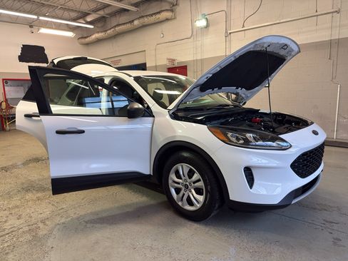 Used 2020 Ford Escape S FWD image 7
