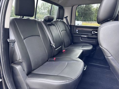 Used 2015 RAM 1500 Laramie w/ Convenience Group image 38