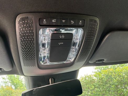 Used 2025 Mercedes-Benz GLA 250 image 27