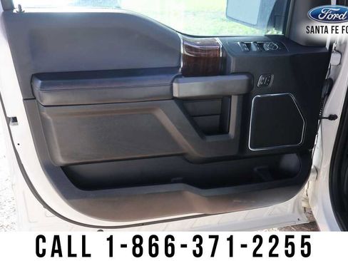 Used 2017 Ford F150 Platinum w/ Technology Package AWD/4WD image 14