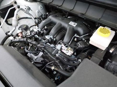 New 2026 Nissan Pathfinder Platinum AWD/4WD image 28
