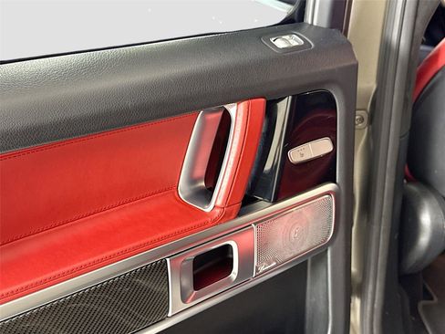 Used 2021 Mercedes-Benz G 63 AMG AMG G 63 * Carbon Interior * O image 25