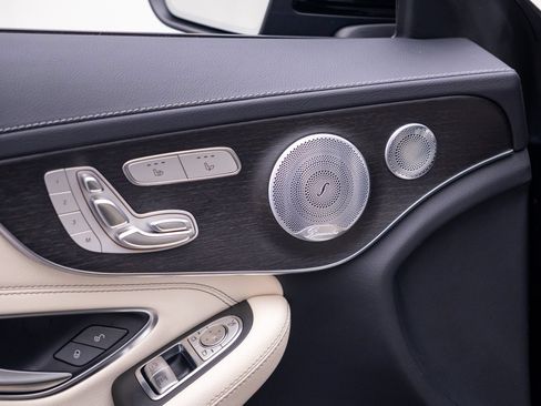 Used 2023 Mercedes-Benz C 300 4MATIC Coupe image 13