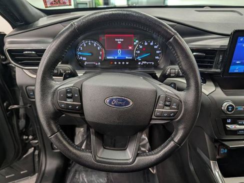 Certified 2020 Ford Explorer XLT w/ Equipment Group 202A AWD/4WD image 20