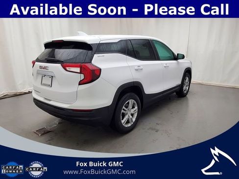 Certified 2023 GMC Terrain SLE image 3