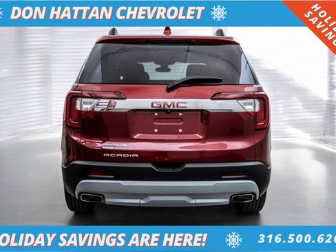 Used 2023 GMC Acadia SLE w/ Driver Convenience Package image 30