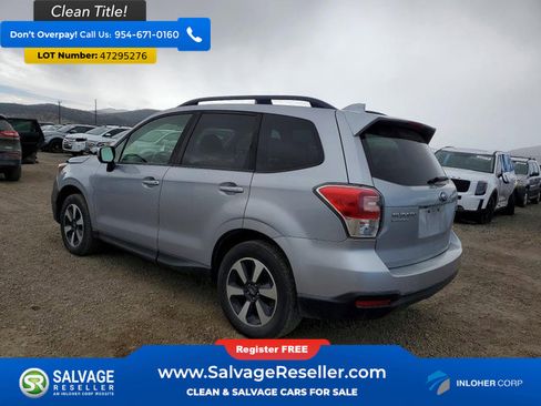 Used 2017 Subaru Forester 2.5i Premium image 3