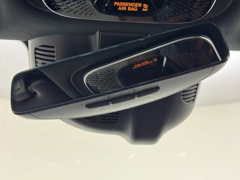 Used 2023 Mercedes-Benz C 300 Sedan image 37