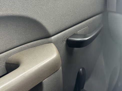 Used 2013 Chevrolet Silverado 2500 W/T image 17