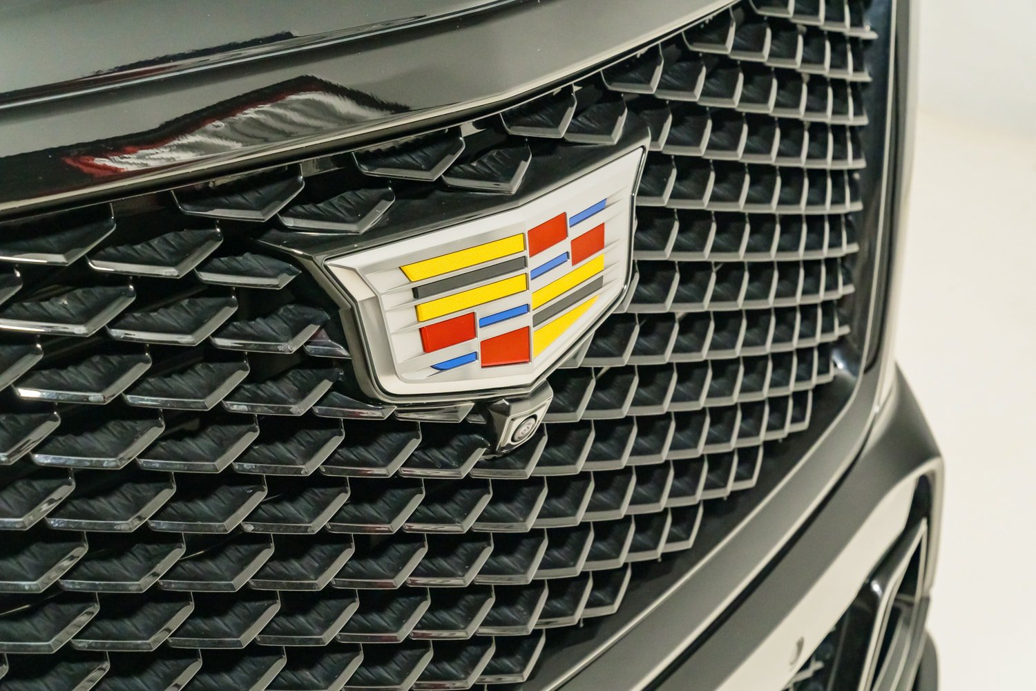 Used 2025 Cadillac Escalade V AWD/4WD image 40