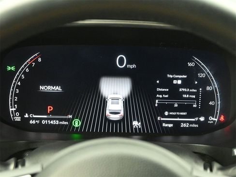 Used 2024 Acura MDX SH-AWD w/ Technology Package image 11