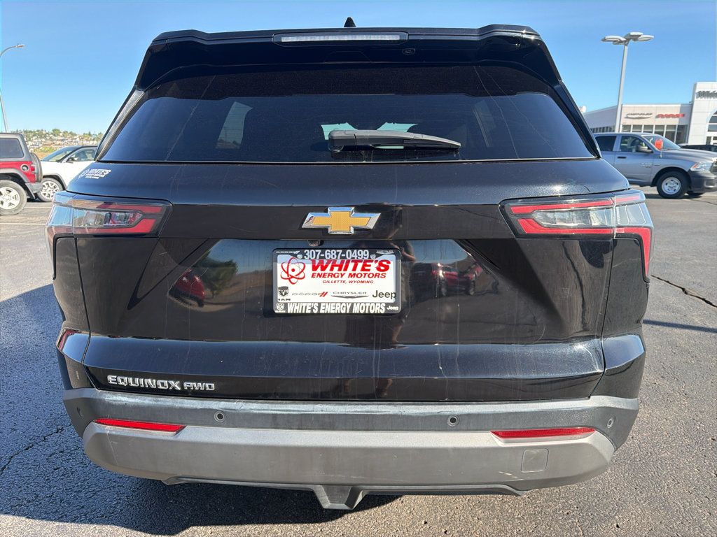 Used 2025 Chevrolet Equinox LT AWD/4WD image 6