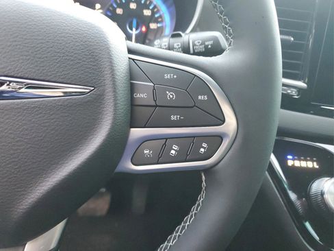 New 2026 Chrysler Voyager LX image 26