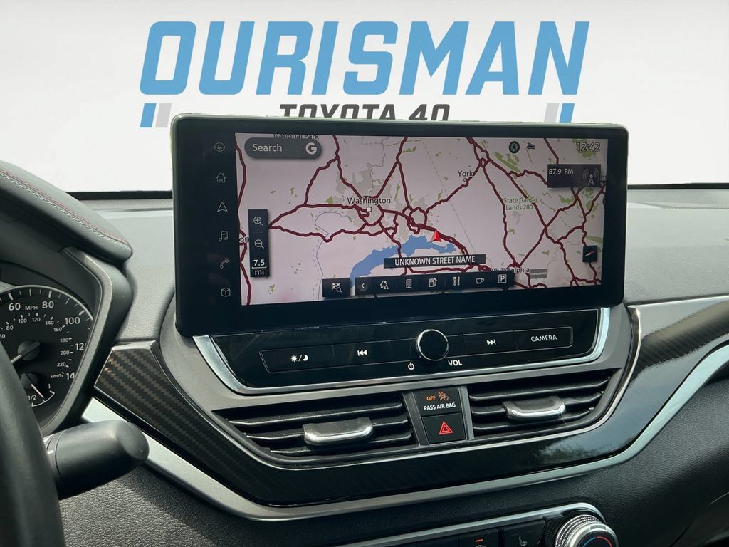 Used 2023 Nissan Altima 2.5 SR w/ SR Premium Package AWD/4WD image 21