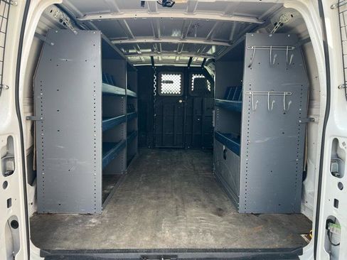 Used 2013 Ford E-250 and Econoline 250 image 17