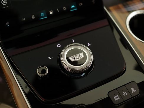 New 2025 Cadillac Escalade Premium Luxury Platinum image 22