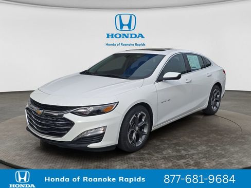 Used 2024 Chevrolet Malibu LT FWD image 1