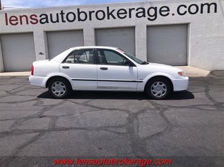Used 2001 MAZDA Protege FWD video 1