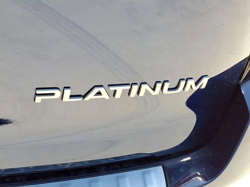 New 2025 Nissan Armada Platinum image 6