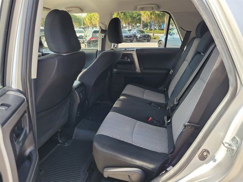 Used 2014 Toyota 4Runner SR5 image 9