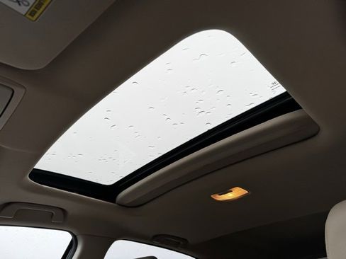 Used 2015 Honda CR-V EX-L image 6