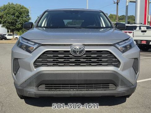 Used 2023 Toyota RAV4 LE FWD image 6