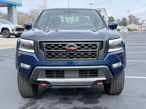 Used 2022 Nissan Frontier PRO-4X image 3