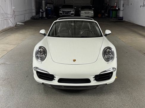 Used 2014 Porsche 911 Targa 4S AWD/4WD image 2