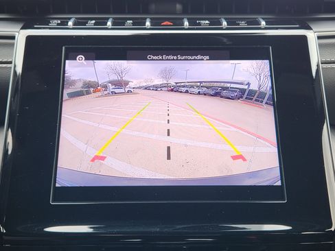 Used 2024 Jeep Grand Cherokee Altitude image 18