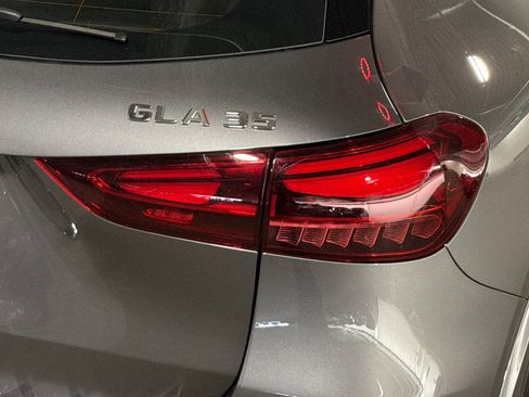 New 2026 Mercedes-Benz GLA 35 AMG 4MATIC image 26