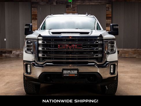 Used 2022 GMC Sierra 2500 SLE w/ SLE Convenience Package image 4