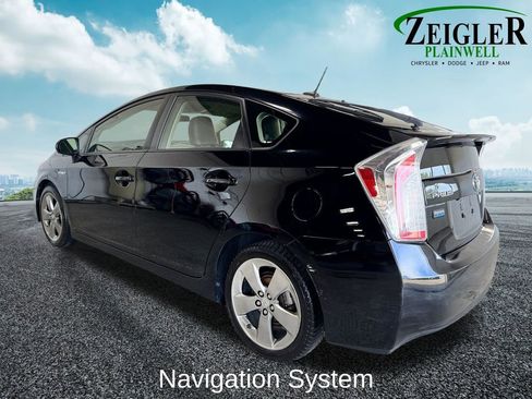 Used 2013 Toyota Prius Persona Series FWD image 3