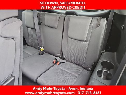 Used 2019 Toyota Highlander LE FWD image 27