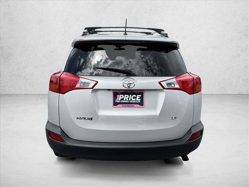 Used 2014 Toyota RAV4 LE FWD image 6