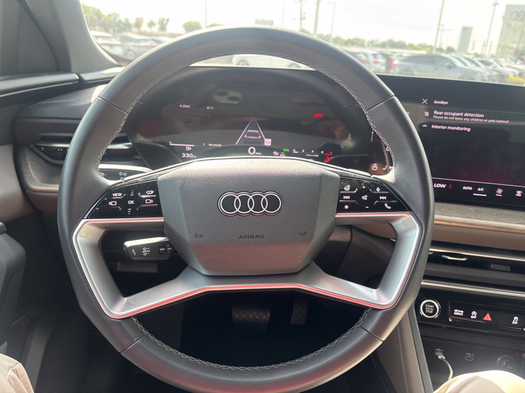 Used 2025 Audi Q5 Premium Plus w/ Premium Plus AWD/4WD image 25