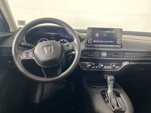 Used 2023 Honda HR-V LX image 12