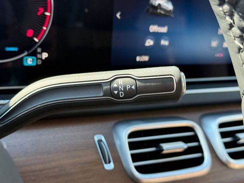 New 2026 Mercedes-Benz GLE 350 4MATIC image 16