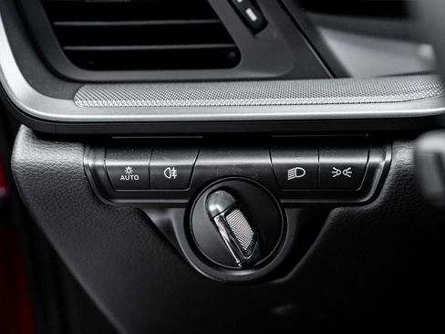 Certified 2024 Porsche 911 Carrera image 24