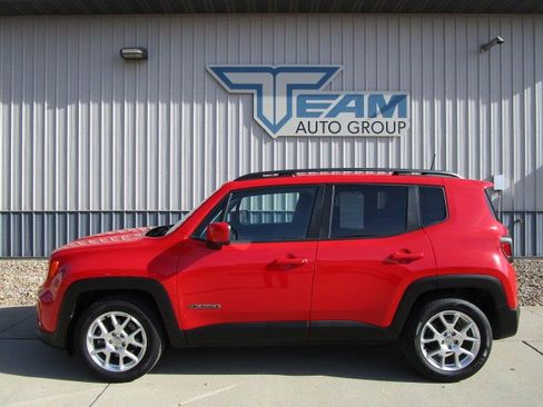Used 2020 Jeep Renegade Latitude image 4