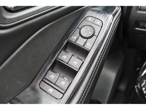 Used 2024 Nissan Rogue SV FWD image 20