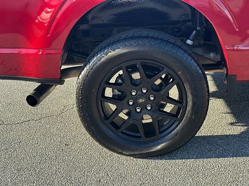 Used 2021 Ford F150 Lariat w/ Equipment Group 502A High image 17