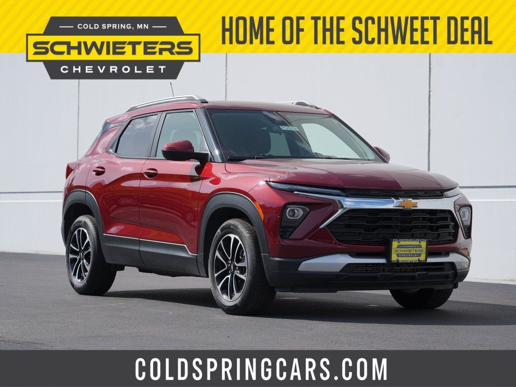 Certified 2024 Chevrolet TrailBlazer LT w/ Driver Confidence Package FWD image 1