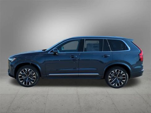 Used 2026 Volvo XC90 B6 Plus w/ Protection Package Premier image 3