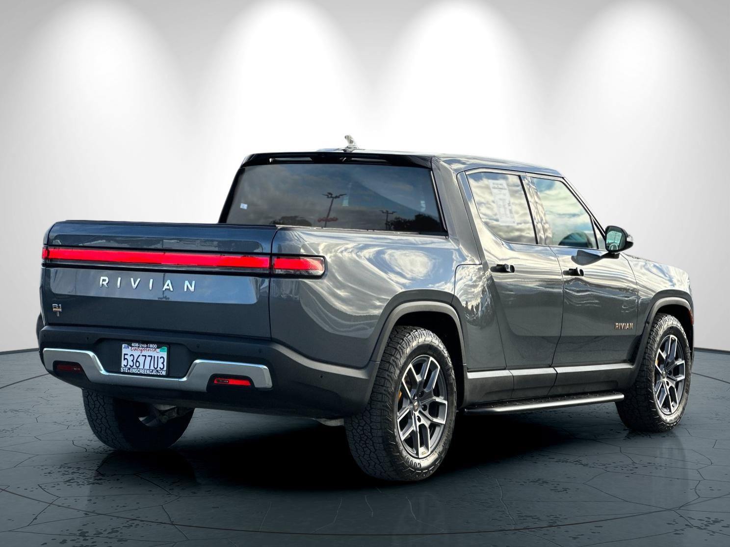 Used 2023 Rivian R1T Adventure Quad AWD/4WD image 4