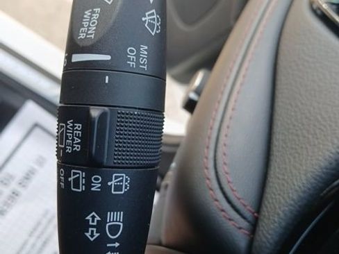 Used 2021 Dodge Durango R/T w/ Blacktop Package image 17